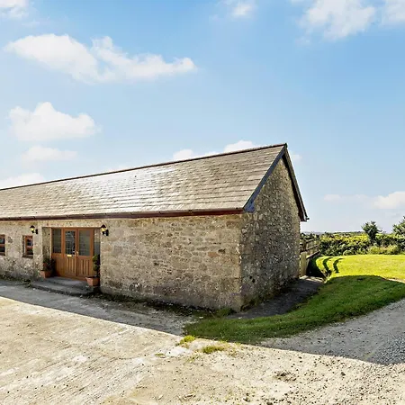 3 Bed In Falmouth Conwi * Constantine