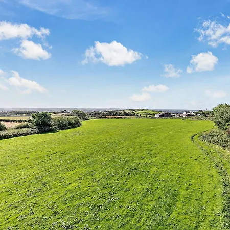 3 Bed In Falmouth Conwi Constantine
